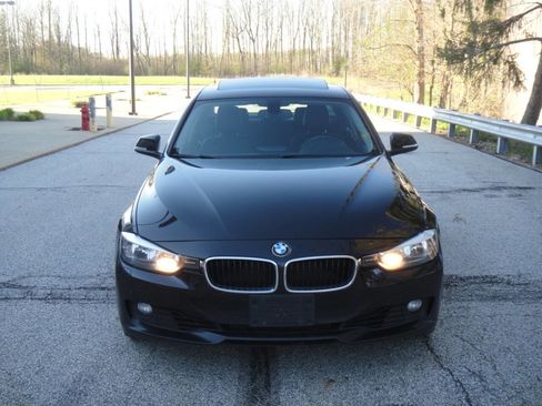 Used 2014 BMW 328i xDrive Sedan AWD/4WD image 4