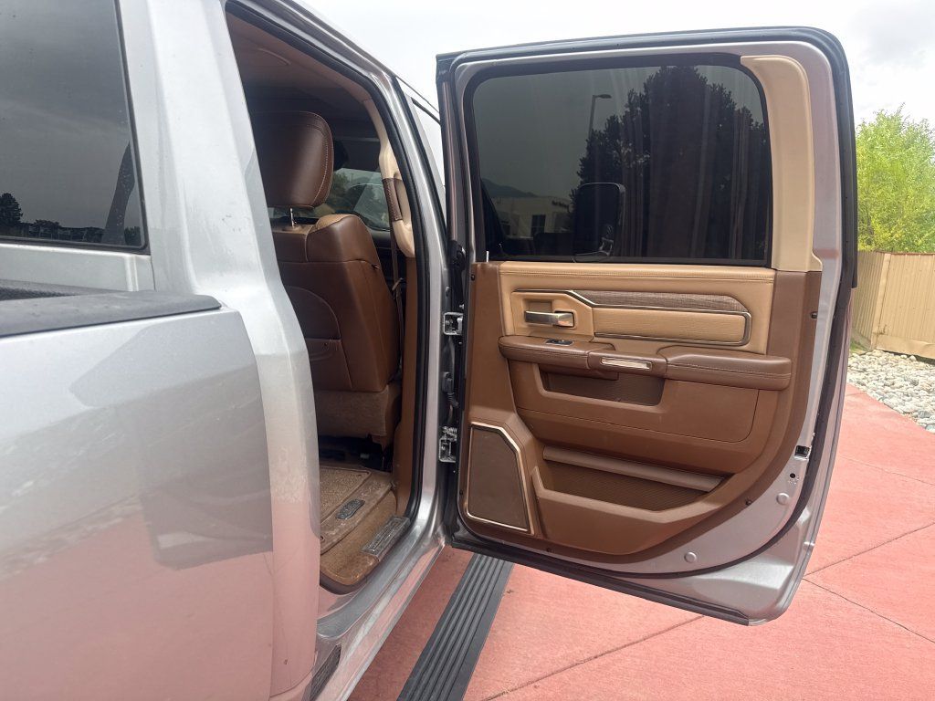 Used 2021 RAM 3500 Limited AWD/4WD image 19