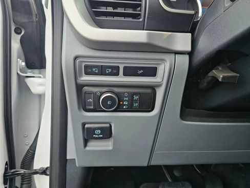 Certified 2023 Ford F150 XLT w/ Equipment Group 302A High image 20