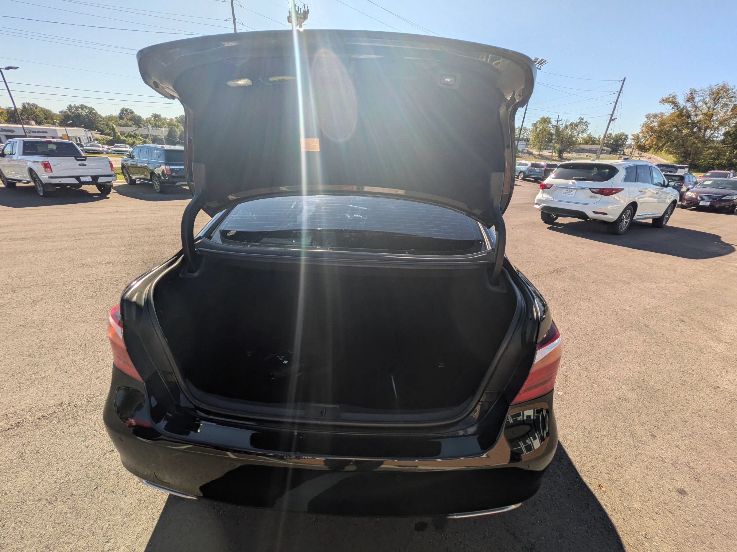 Used 2012 Lexus LS 460 AWD w/ Comfort Pkg image 35