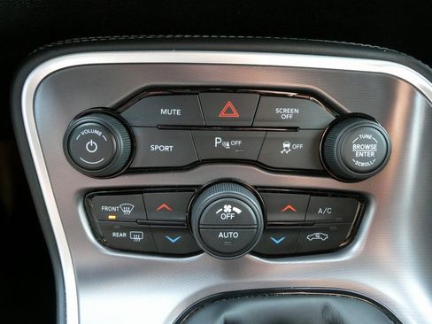 Used 2020 Dodge Challenger R/T w/ Blacktop Package image 23