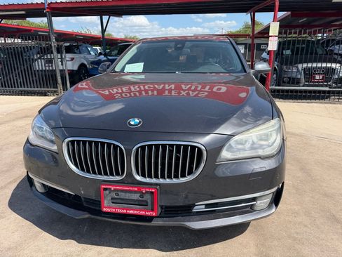 Used 2015 BMW 740i RWD image 3