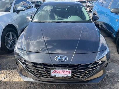 Used 2022 Hyundai Elantra SEL w/ Convenience + Premium Package