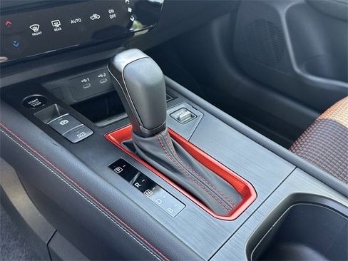 New 2025 Nissan Kicks SR image 24