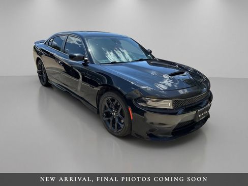 Used 2023 Dodge Charger R/T w/ Plus Group RWD image 2