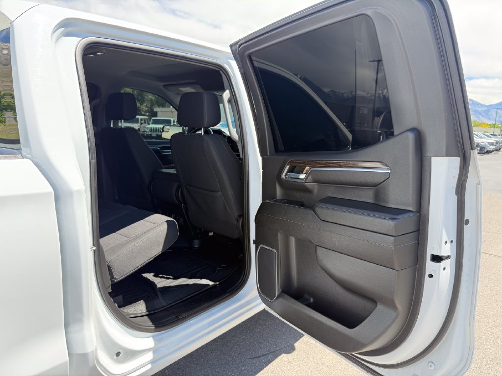 Used 2023 GMC Sierra 1500 SLE AWD/4WD image 37
