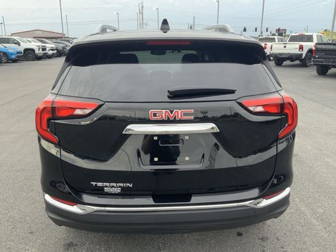 Used 2021 GMC Terrain SLT w/ Infotainment Package II FWD image 10