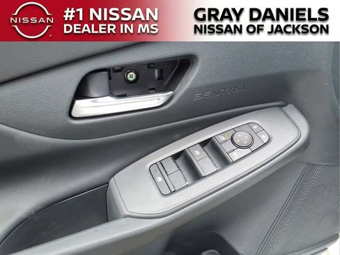 New 2026 Nissan Sentra SV w/ SV Convenience Package FWD image 10