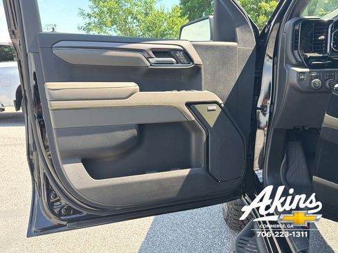 New 2026 Chevrolet Silverado 1500 ZR2 w/ Dark Appearance Package AWD/4WD image 15