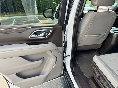Used 2023 Chevrolet Tahoe LS AWD/4WD image 31