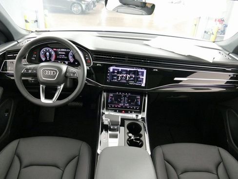 New 2026 Audi Q8 Premium Plus image 23