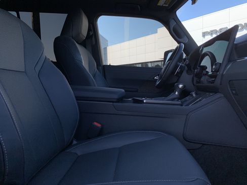 Certified 2025 Lexus GX 550 w/ Cold Area Package AWD/4WD image 35
