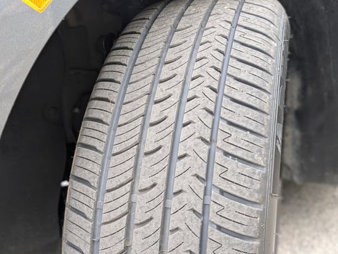 Used 2024 Hyundai Palisade Calligraphy image 40