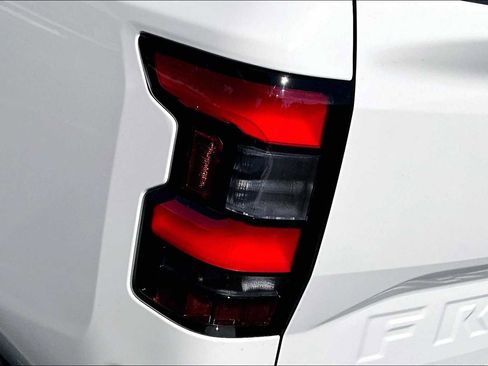 New 2026 Nissan Frontier SV w/ Tow Package image 14