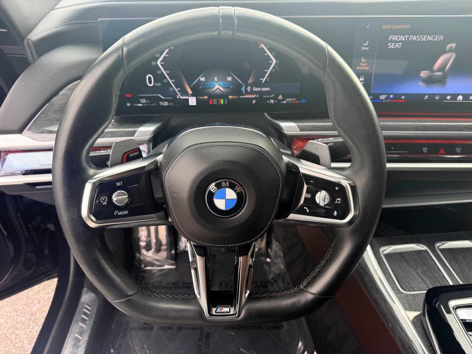 Used 2023 BMW 760i xDrive w/ Parking Assistance Package AWD/4WD image 11