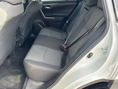 Used 2023 Toyota RAV4 XLE image 20