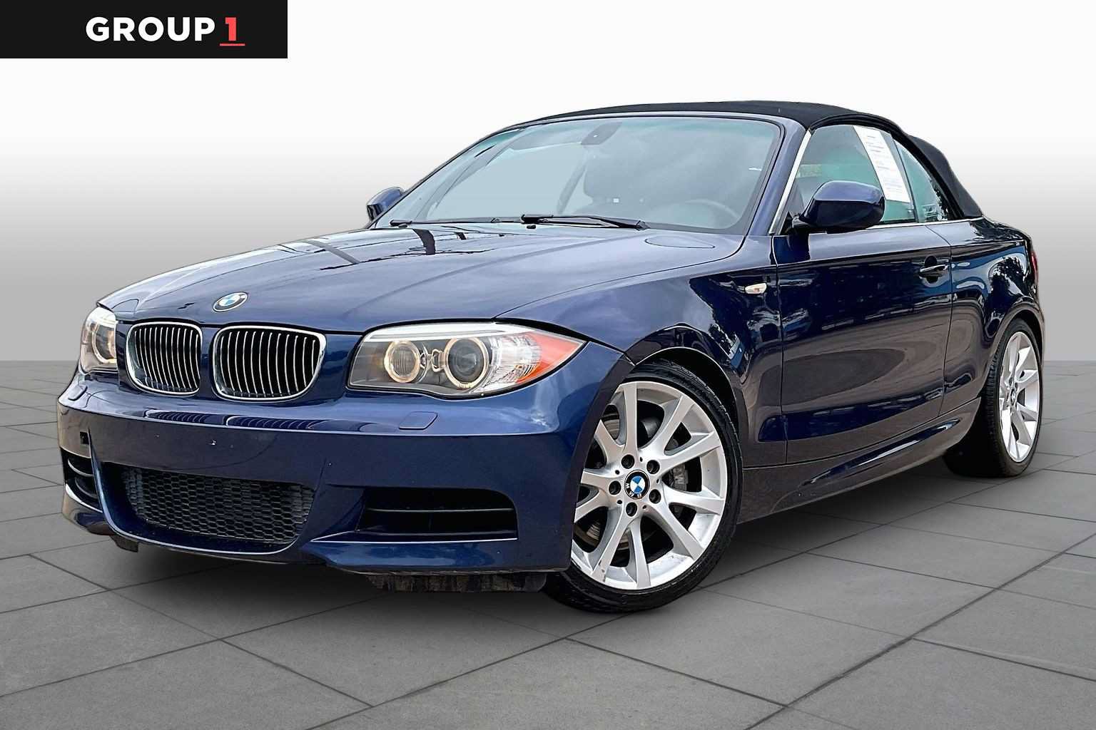 Used 2012 BMW 135i Convertible RWD image 1