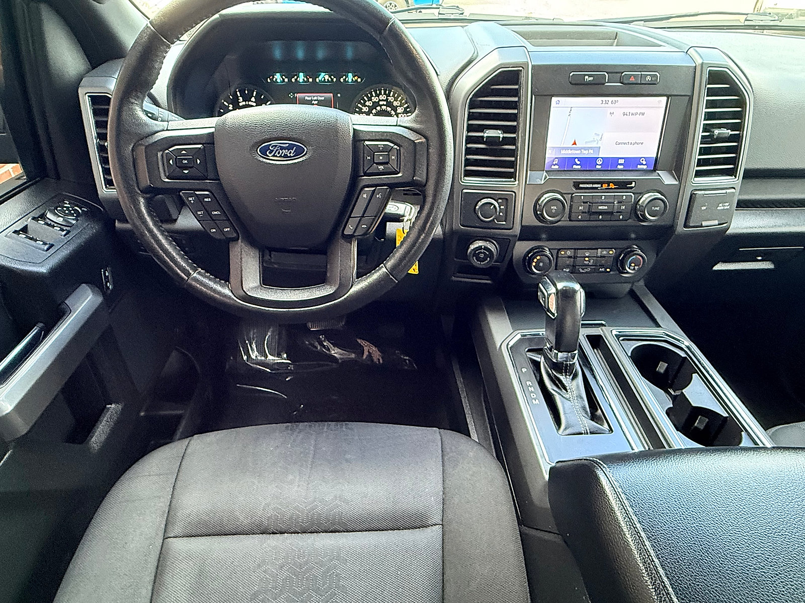 Used 2020 Ford F150 XLT w/ Equipment Group 302A Luxury AWD/4WD image 14