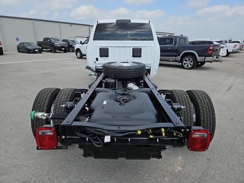 New 2026 RAM 5500 Tradesman AWD/4WD image 6