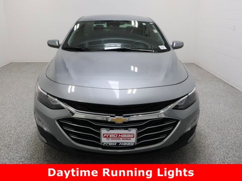 Used 2024 Chevrolet Malibu LT image 3