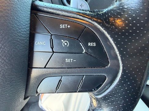 Used 2019 Dodge Durango R/T w/ Blacktop Package image 8