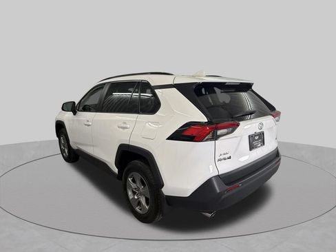 Used 2024 Toyota RAV4 XLE w/ Convenience Package FWD image 7