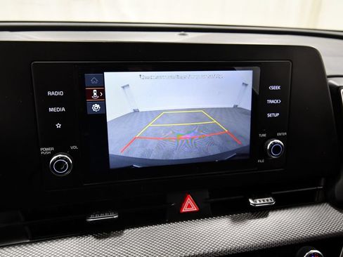 Certified 2025 Kia Sportage LX AWD/4WD image 24