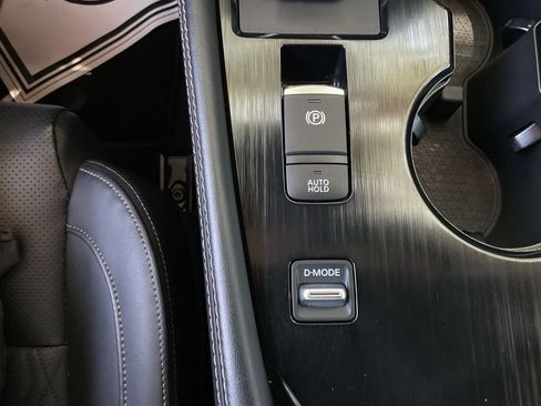 Used 2023 Nissan Rogue Platinum FWD image 26
