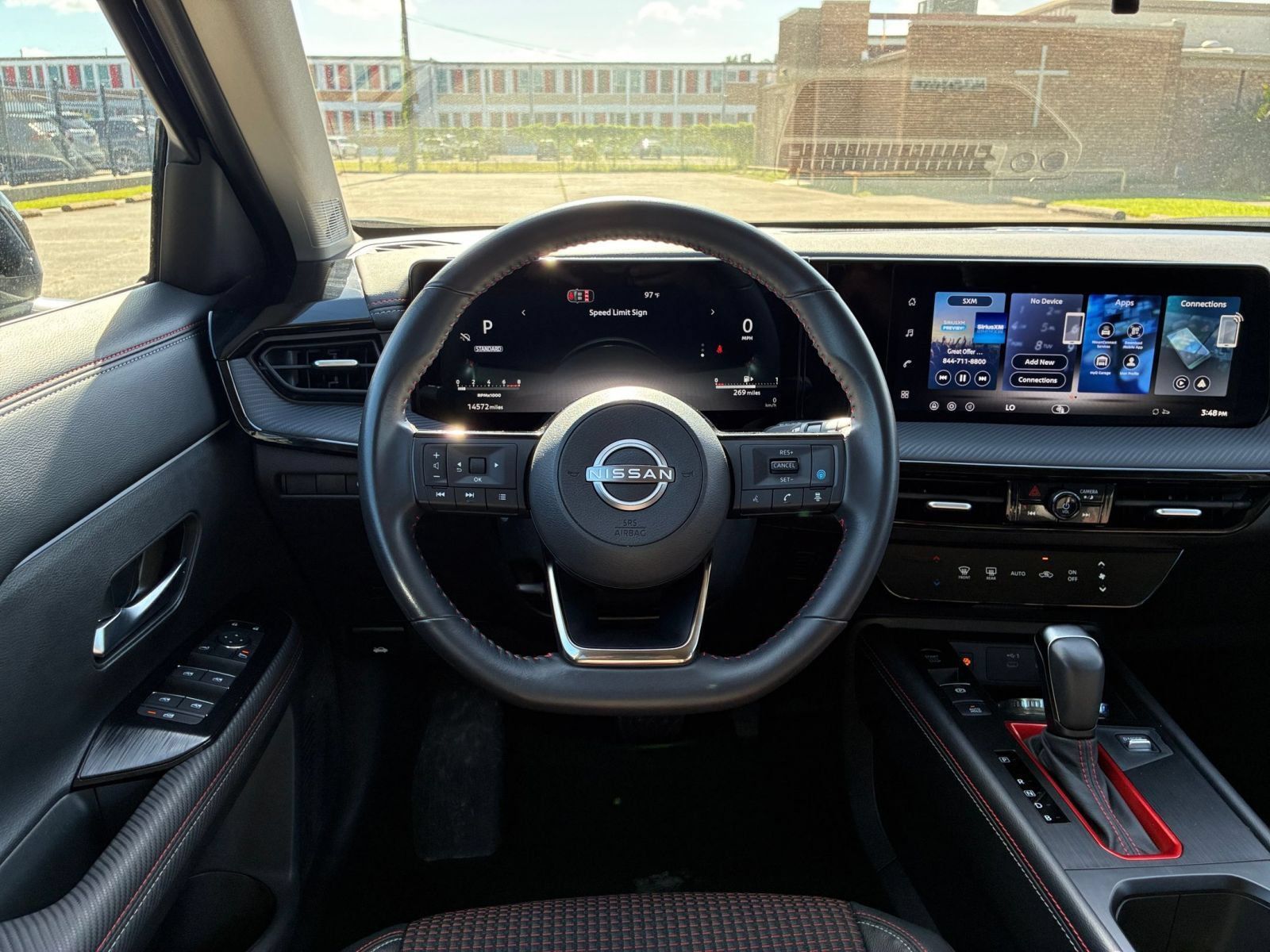 Used 2026 Nissan Kicks SR FWD image 32