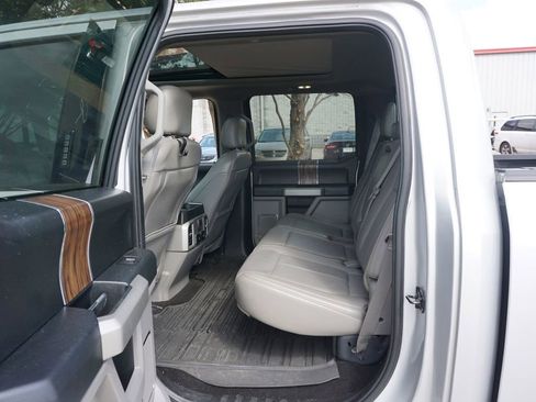 Used 2018 Ford F150 Lariat w/ Equipment Group 502A Luxury image 14