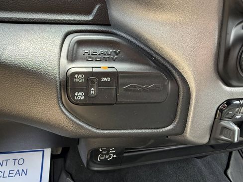 Used 2022 RAM 3500 Tradesman AWD/4WD image 27