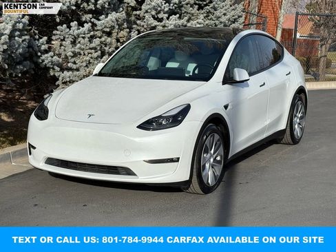 Used 2023 Tesla Model Y Long Range image 3