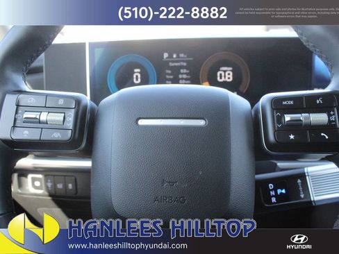 Used 2025 Hyundai Santa Fe SEL image 28