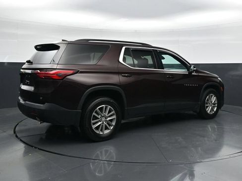 Used 2022 Chevrolet Traverse LT w/ LPO, Floor Liner Package AWD/4WD image 2