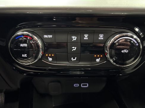 New 2026 Chevrolet Trax LT w/ Driver Confidence Package FWD image 30