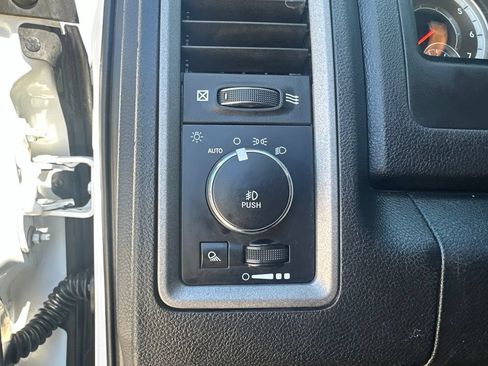 Used 2022 RAM 1500 Tradesman w/ Popular Equipment Group AWD/4WD image 13