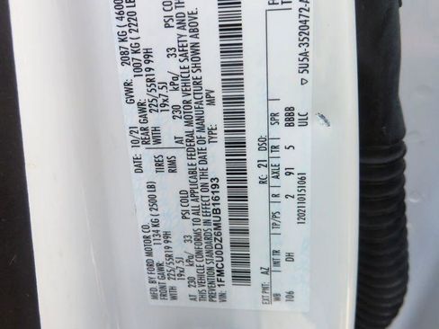 Used 2021 Ford Escape Titanium w/ Titanium Elite Package image 29