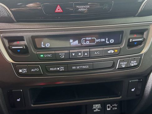 Used 2023 Honda Passport EX-L image 16