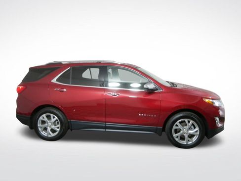 Used 2019 Chevrolet Equinox Premier AWD/4WD image 2