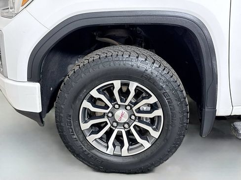 Used 2019 GMC Sierra 1500 AT4 w/ AT4 Premium Package AWD/4WD image 30