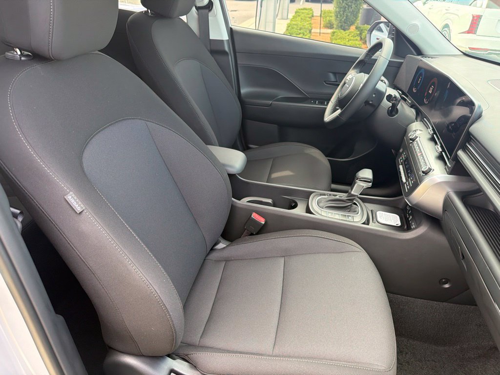 New 2027 Hyundai Kona SEL Sport FWD image 11