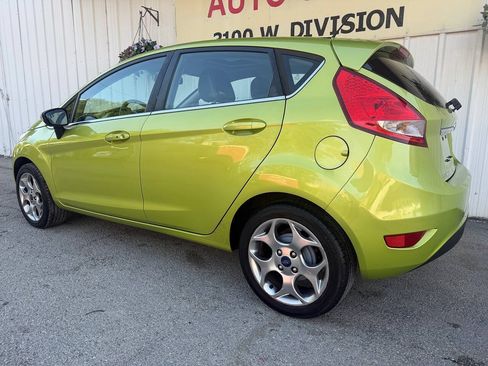Used 2013 Ford Fiesta Titanium FWD image 10