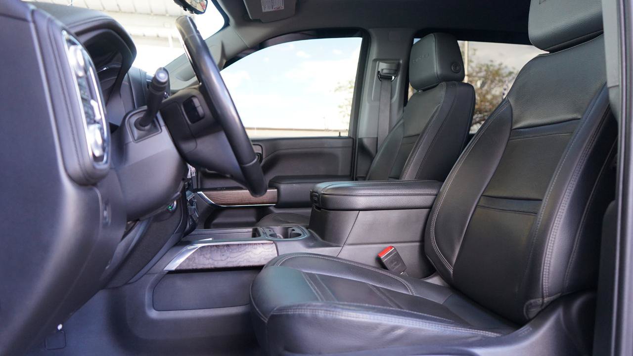 Used 2023 GMC Sierra 2500 Denali w/ Denali Black Diamond Edition AWD/4WD image 25