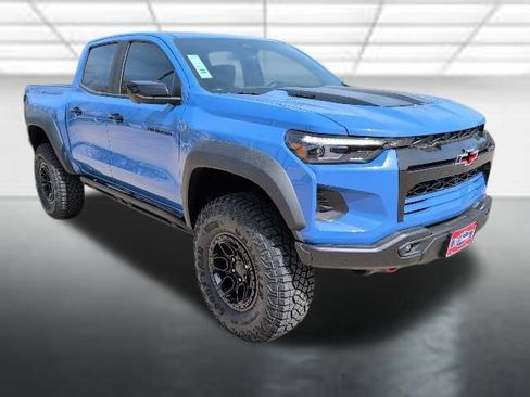 New 2026 Chevrolet Colorado ZR2 w/ ZR2 Bison Edition AWD/4WD image 1