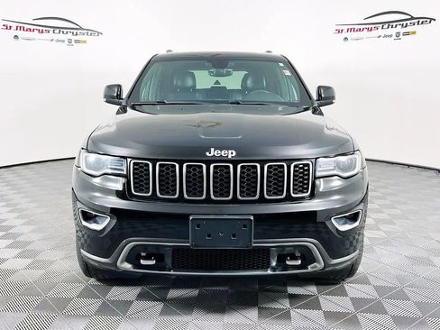 Used 2018 Jeep Grand Cherokee Limited image 3