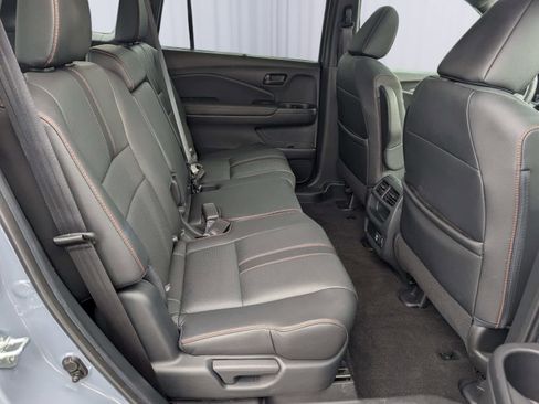 Certified 2022 Honda Passport TrailSport image 11