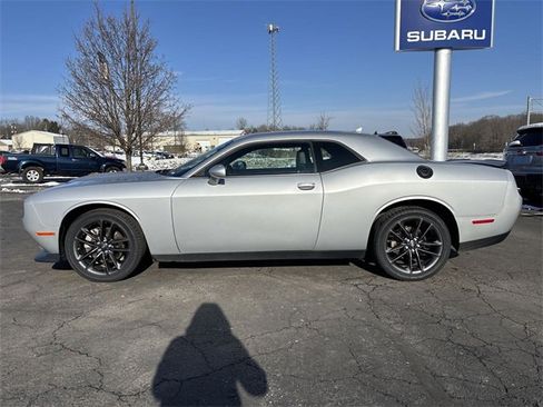 Used 2021 Dodge Challenger GT w/ Plus Package image 7