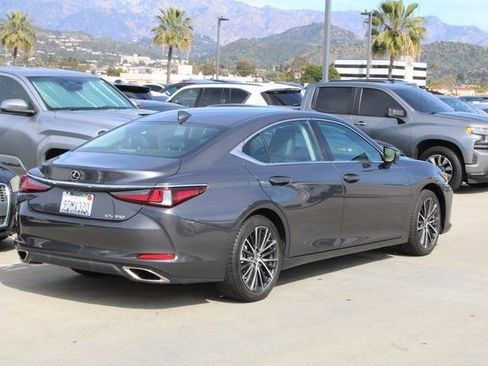 Certified 2023 Lexus ES 350 w/ Premium Package image 21