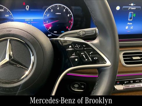 Certified 2026 Mercedes-Benz GLE 350 4MATIC image 25