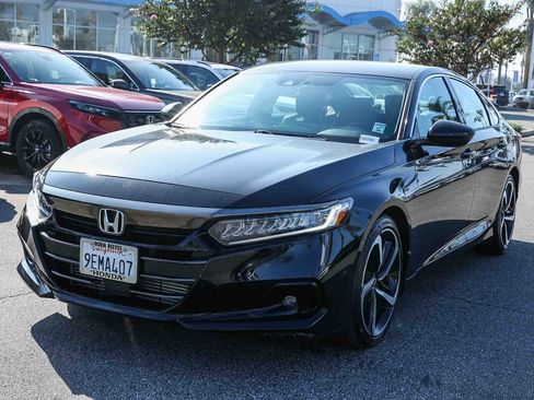 Certified 2022 Honda Accord Sport image 3